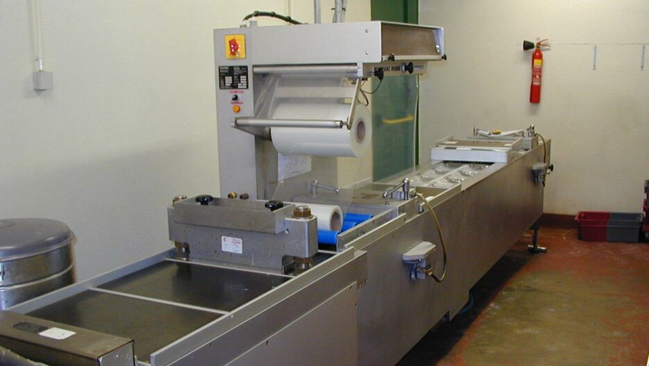Thermoformeuse MULTIVAC M855 FPC